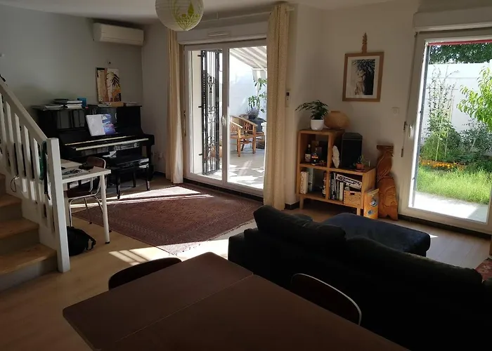Charmante Maison Avec Jardin A Montpellier